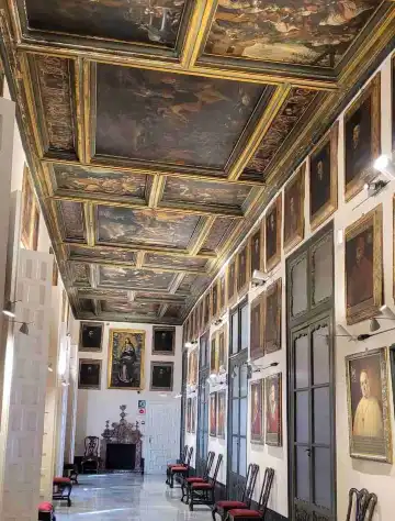 Hotels near Palacio Arzobispal de Sevilla