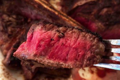 PETER LUGER STEAK HOUSE