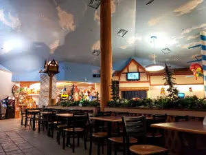 Frankenmuth River Place Shops
