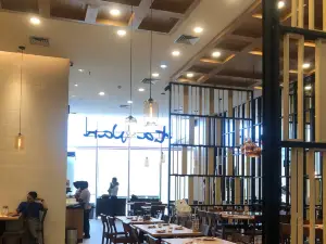 Resinda Park Mall XXI