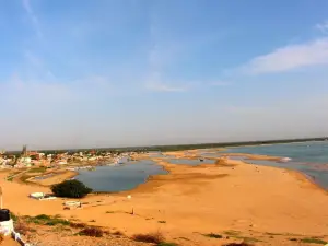 Manapad Beach