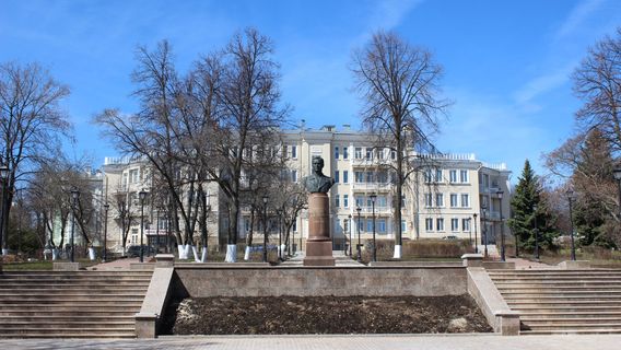 Moskovskaya Naberezhnaya