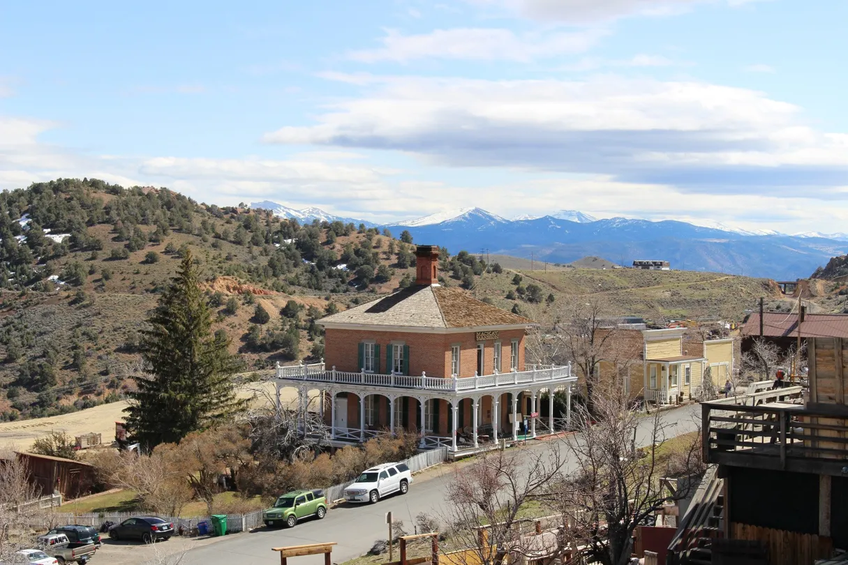 4_Mackay Mansion Museum