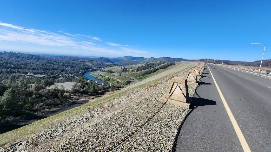 Lake Oroville State Recreation Area 주변 호텔