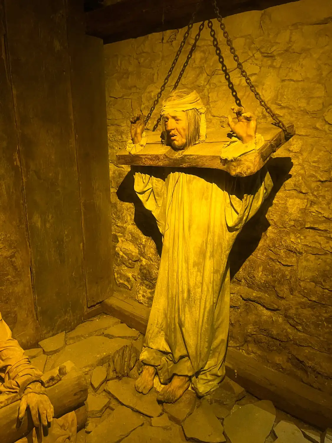 Hotels near Museum of Torture and torture instruments