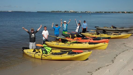 KAYAK CHARTERS