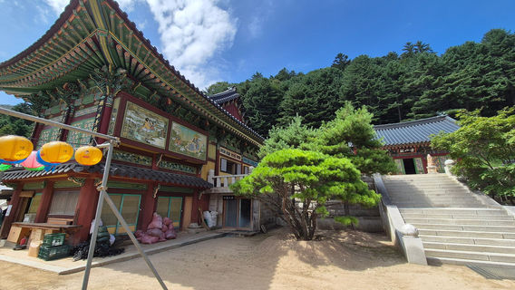 Sangwonsa Temple