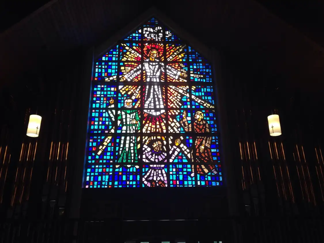 Hotels near St. James Episcopal Church