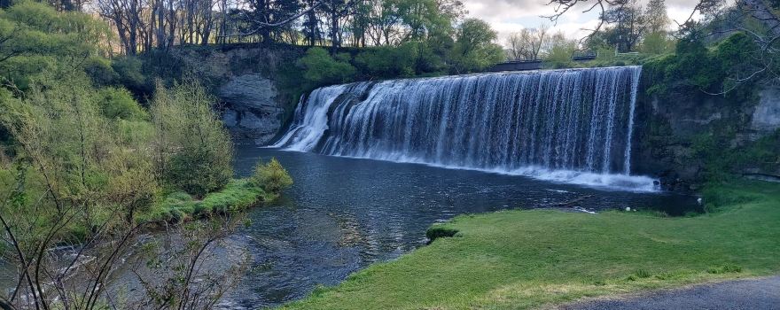 Rere Falls