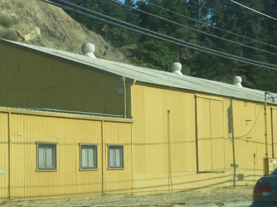 Hotels near Golden State Model Railroad Museum