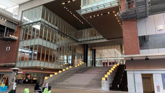 Kurume City Plaza