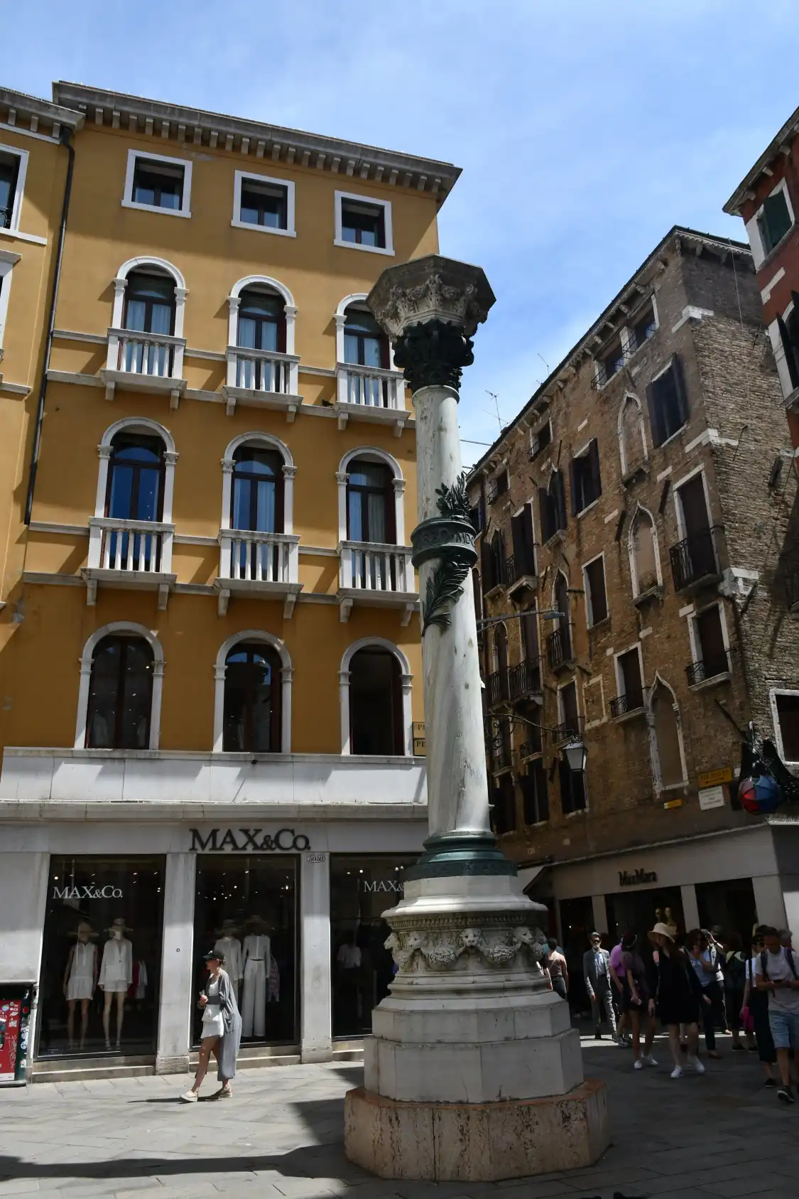 Hotel in zona Colonna Commemorativa dei Moti del 1848
