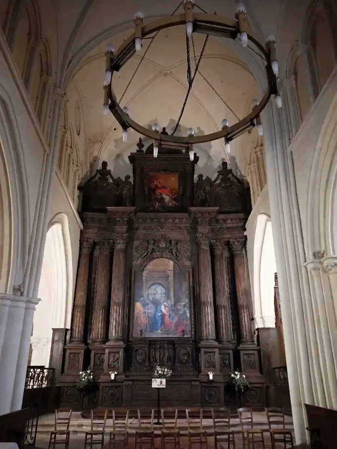 Hotels near church of Saint-Ayoul