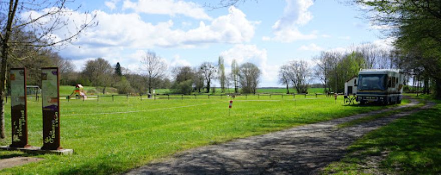 Aire de camping car Etang de la Roche