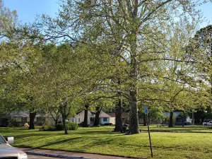 Parsons Public Pool