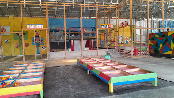 Swimming Pool Tirto Asri