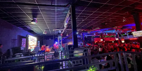 Leonardos De Huntington Park