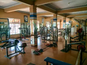 TIRTA PANDAWA, Club Renang RENGGANIS AQUATIC CLUB & Fitness Center