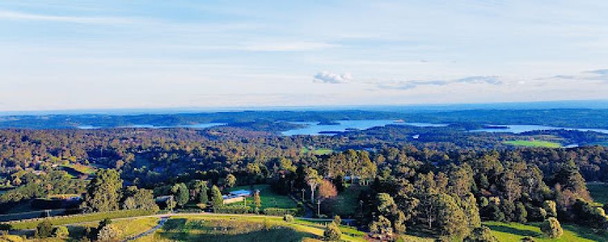 Johns Hill Lookout Reserve Dog Off Leash Area