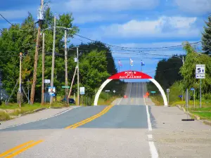 Gate James Bay