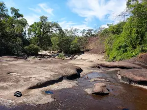 Chet Si Waterfall