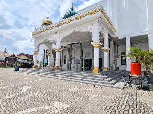 Syuhada Mosque Lamgugob