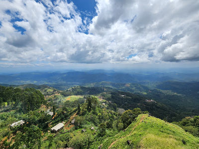 Main Viewpoint Haputhale - හපුතලේ ප්රධාන නැරඹුම් ස්ථානය