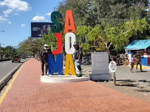 PARADA (LOGO, SAJOMA) EN LA ENTRADA DEL PUEBLO. BY (K89)