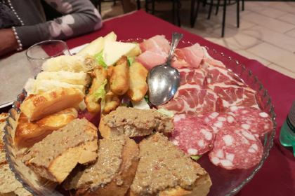 Tiresia Trattoria-Pizzeria- B&B