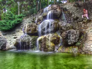 Jamshidiyeh Park