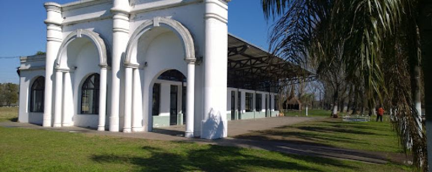 Villa Gobernador Gálvez Regional Park