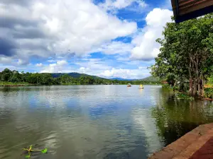 Objek Wisata Danau Tamiyang