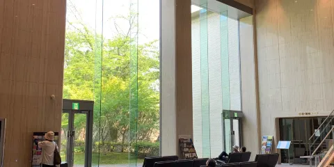 石川縣立美術館