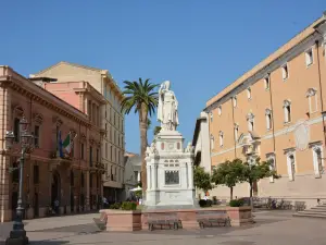 Statua di Eleonora D'Arborea