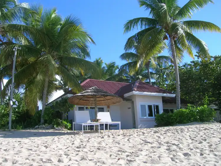 Các khách sạn gần Galley Bay Beach