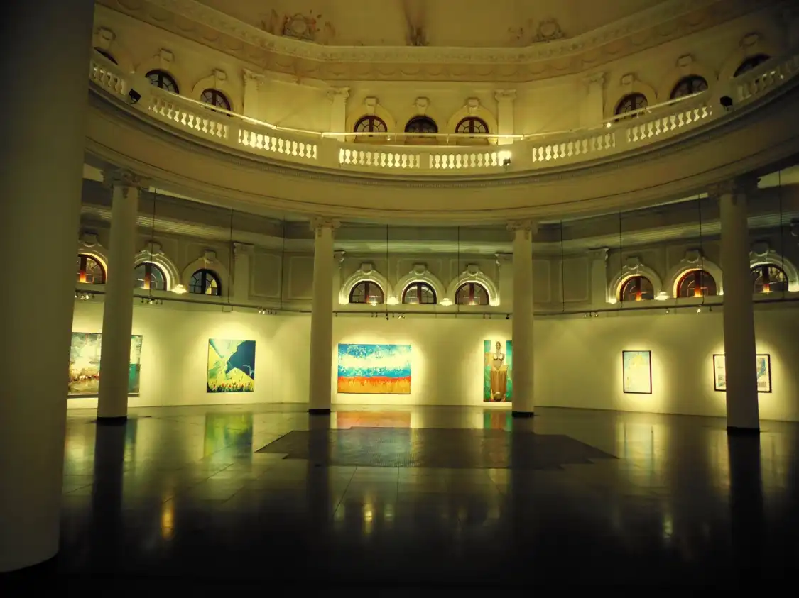 Hotels near Espacio Contemporaneo de Art