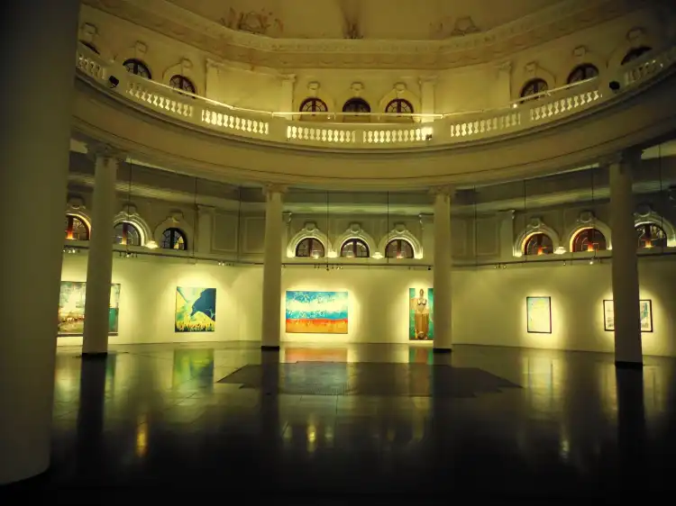 Hotels near Espacio Contemporaneo de Art