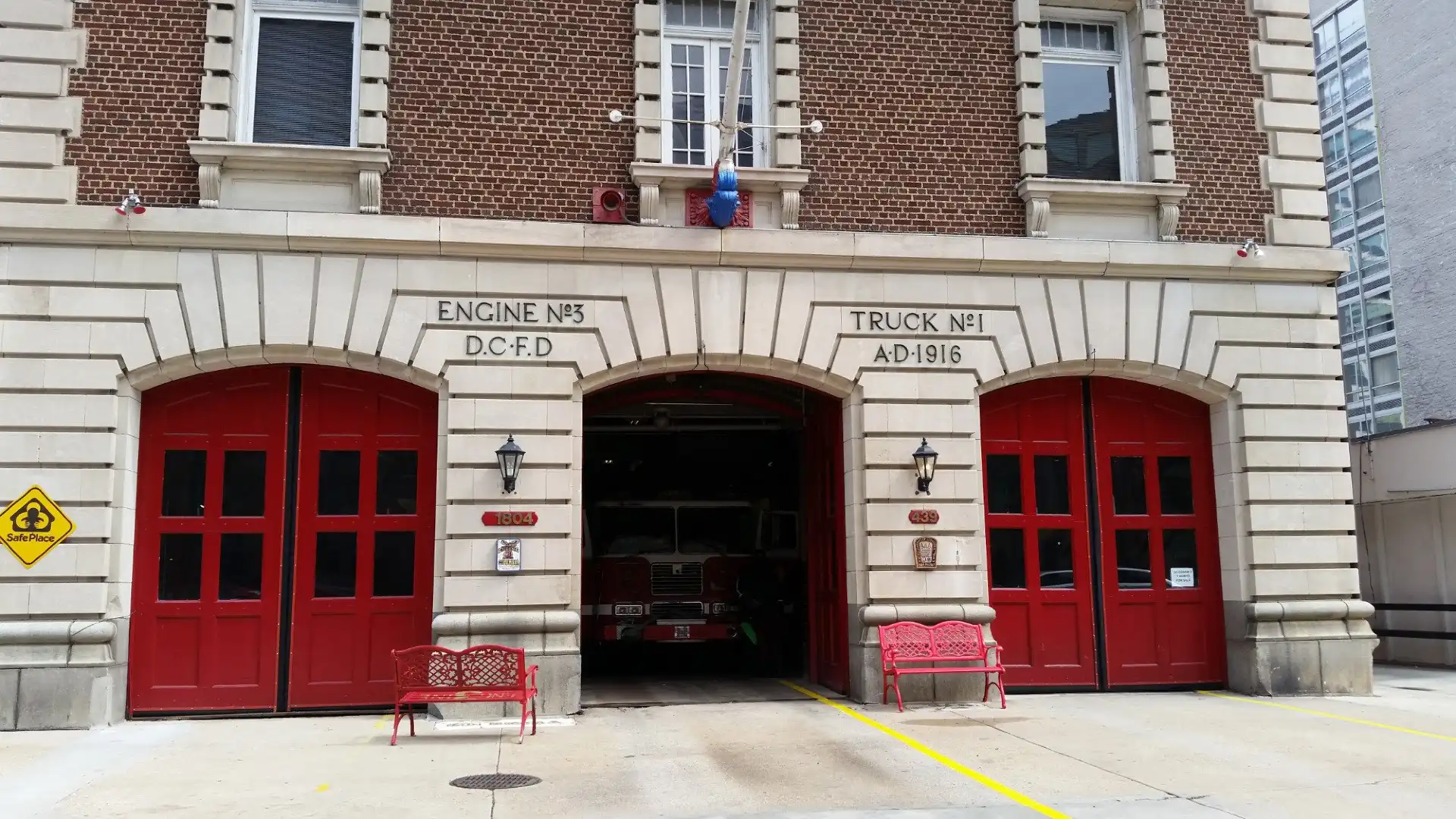 Hoteles cerca de D.C. Fire and EMS Museum