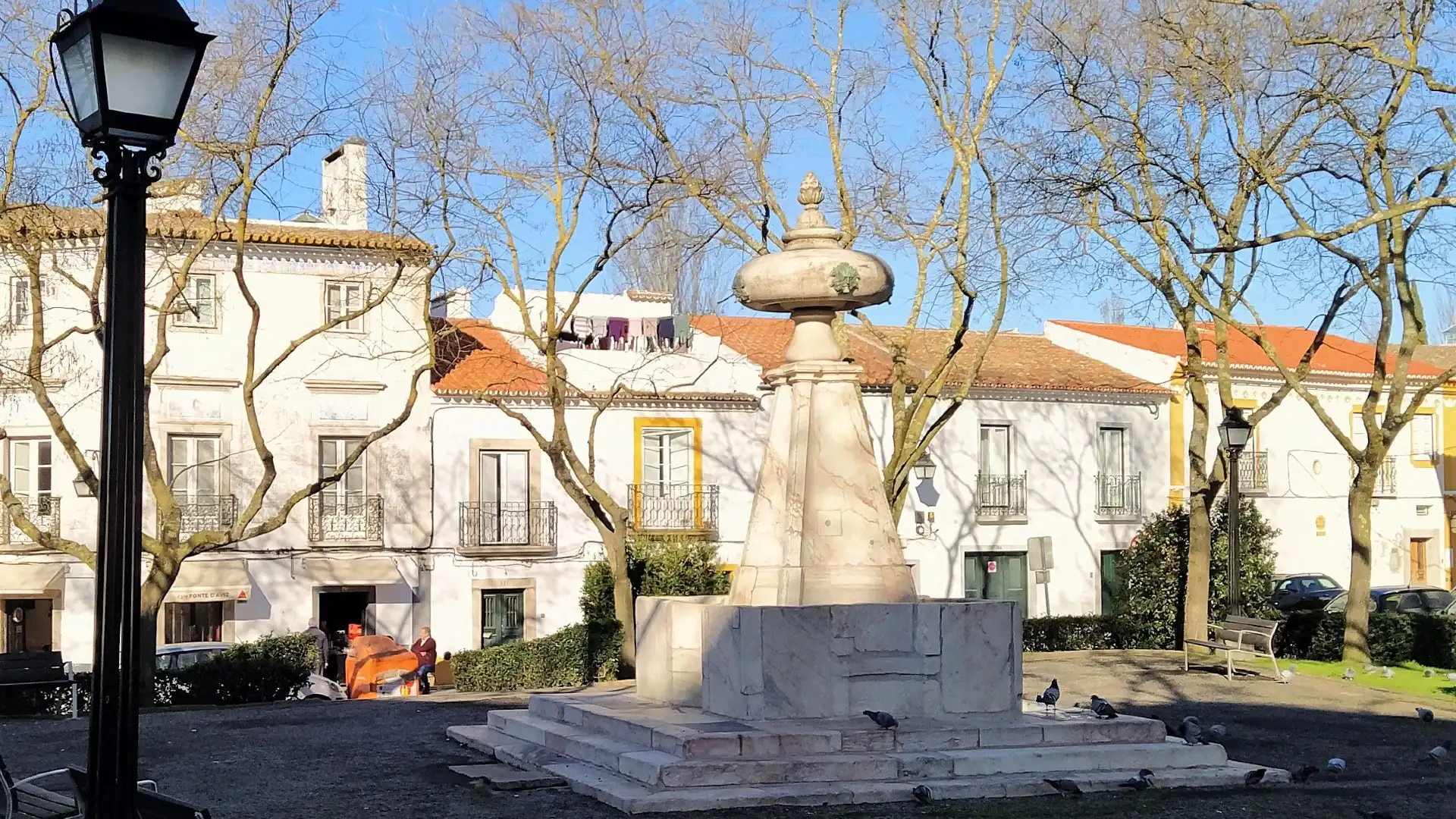 鄰近Fonte do Largo de Avis的酒店