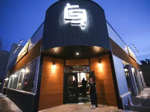 CrossRoads Brewing & Distillery