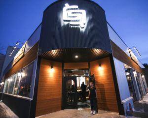 香港-喬治王子城 機票酒店 自由行