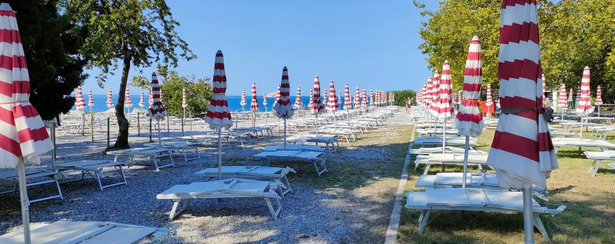 beach Caravella