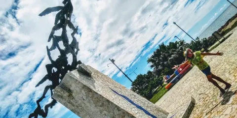 Monumento a los Alcatraces