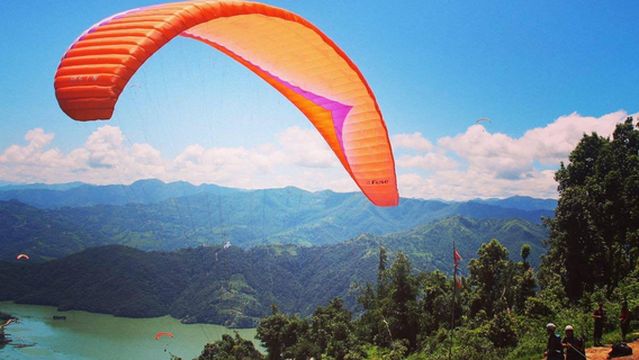 Advance Paragliding