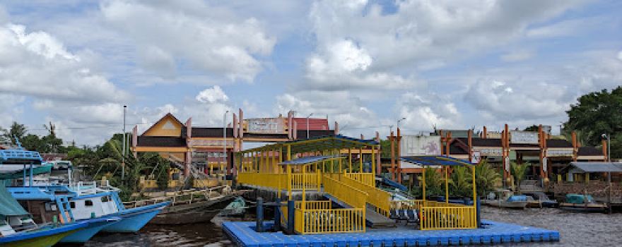 Tanjung Puting National Park Quayside & Office