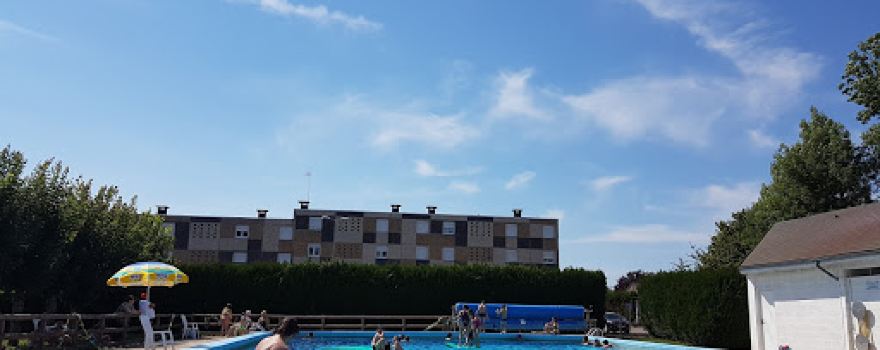 Piscine à Entrains sur Nohain