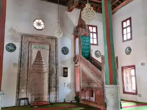 Tarihi Dengere Camii