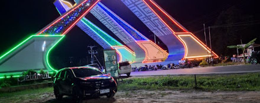 Gerbang Perbatasan Kabupaten Tanah Bumbu - Kabupaten Tanah Laut