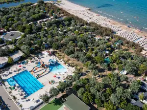 Stork Family Camping Village