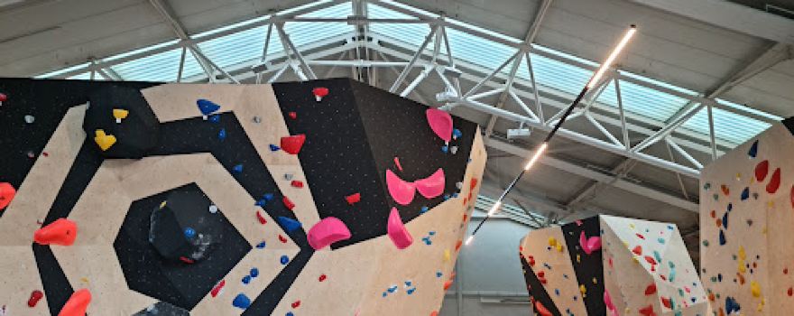 Dada Boulders Boulderhalle